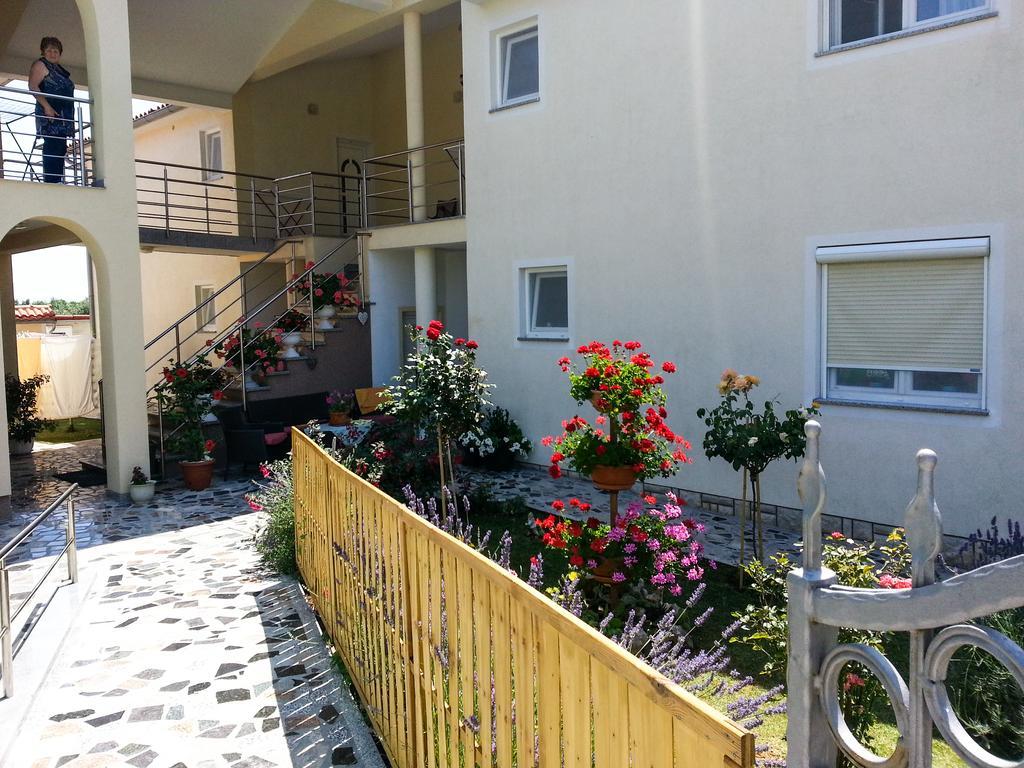 Guest House Croatia Fazana Exterior photo