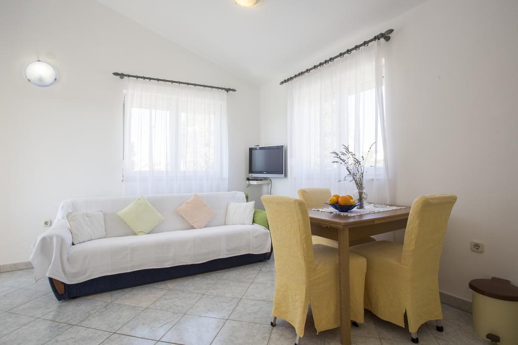 Guest House Croatia Fazana Exterior photo
